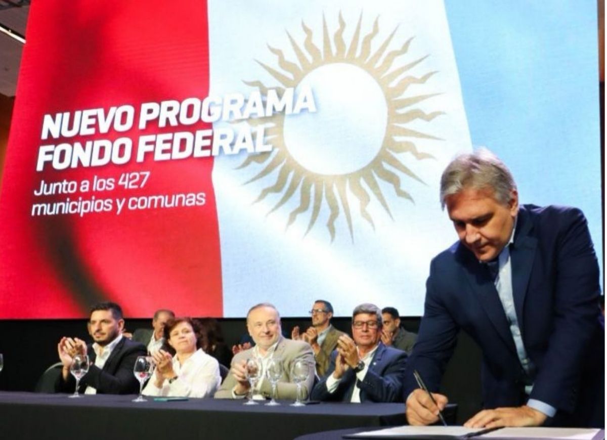 Llaryora lanza fondo de $112.881 millones para obras y deudas municipales en Córdoba - imagen 2